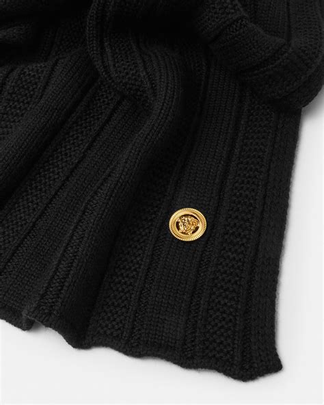 Medusa Ribbed Knit Scarf Black 